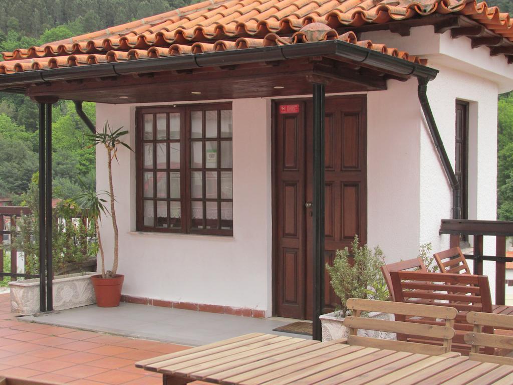 Hostel Geres Porto Bagian luar foto