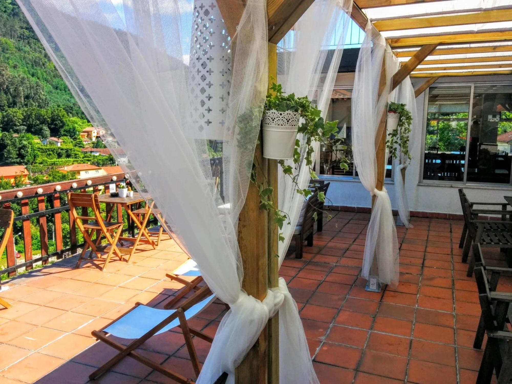 Hostel Geres Porto Bagian luar foto