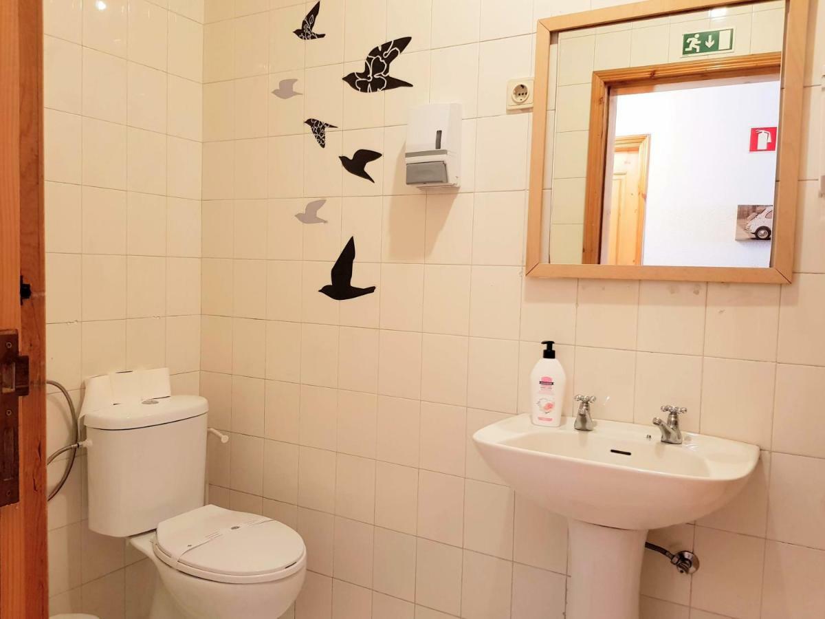 Hostel Geres Porto Ruang foto