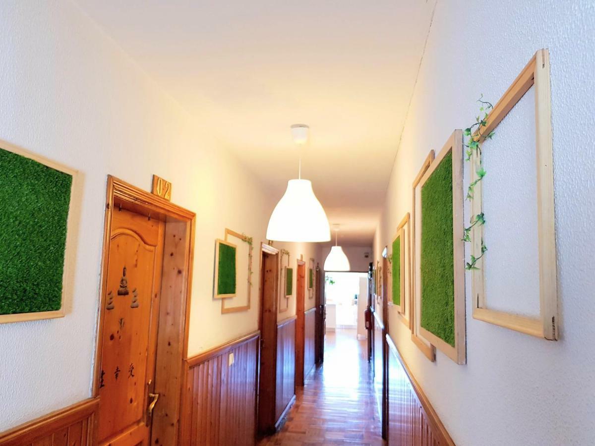 Hostel Geres Porto Bagian luar foto